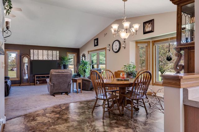 N7829 Bluffview COURT, Holmen, WI 54636