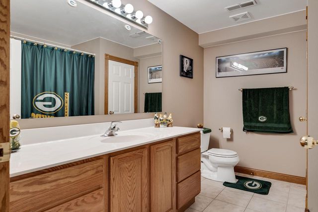 N7829 Bluffview COURT, Holmen, WI 54636