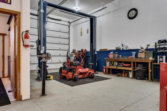 N7829 Bluffview COURT, Holmen, WI 54636