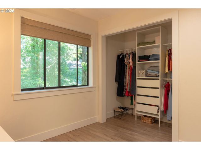 13143 VERMEER Dr, Lake Oswego, OR 97035