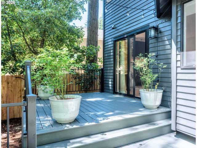 13143 VERMEER Dr, Lake Oswego, OR 97035