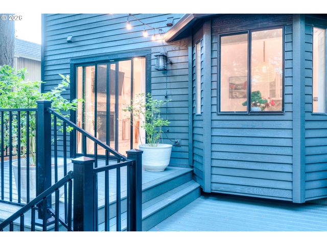 13143 VERMEER Dr, Lake Oswego, OR 97035