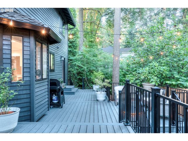 13143 VERMEER Dr, Lake Oswego, OR 97035