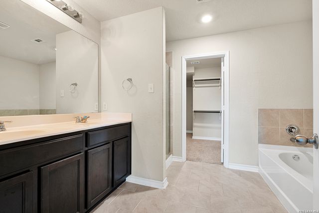 920 Brown Thrasher, San Antonio, TX 78253