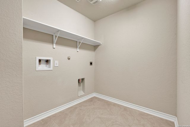 920 Brown Thrasher, San Antonio, TX 78253