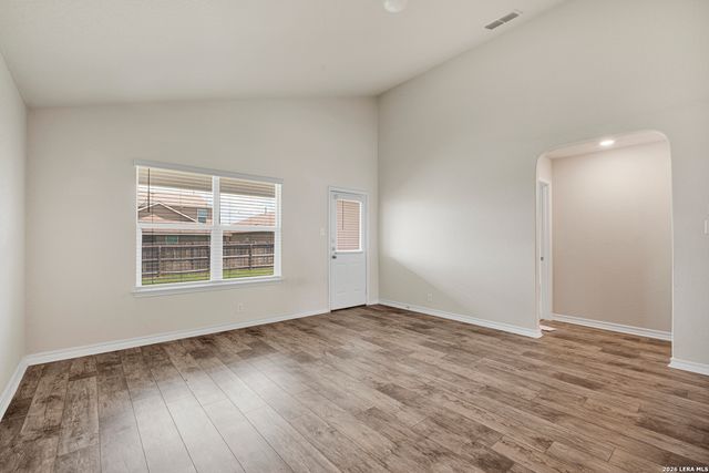 920 Brown Thrasher, San Antonio, TX 78253