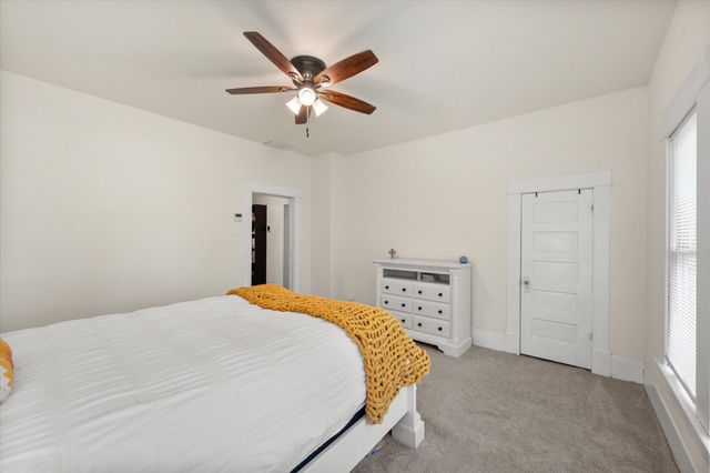 308 W Heard Street, Cleburne, TX 76033