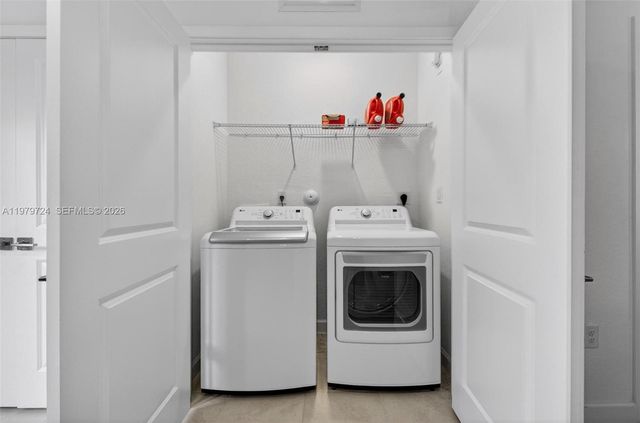 476 NE 4th Ln, Florida City, FL 33034