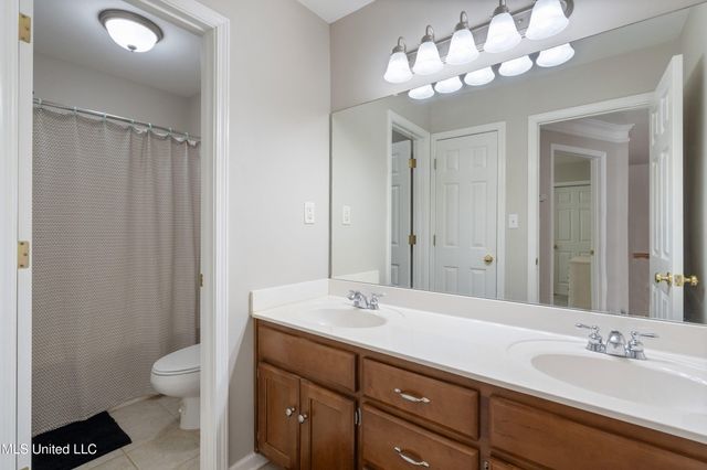 1542 Amy Taylor Drive, Hernando, MS 38632