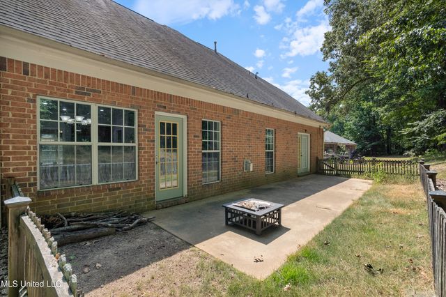 1542 Amy Taylor Drive, Hernando, MS 38632