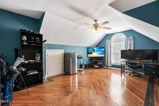 10 Wyndham Place Drive, Fuquay Varina, NC 27526