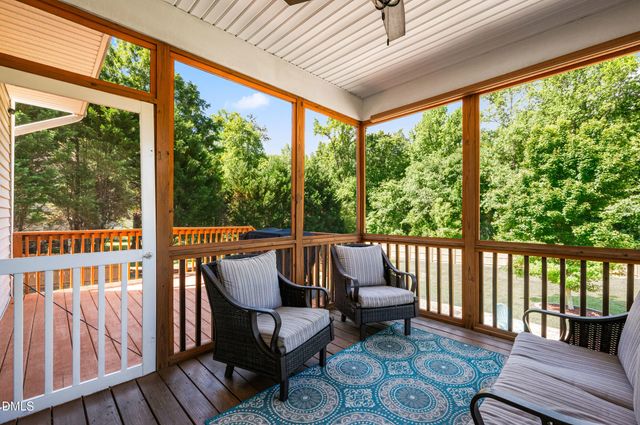10 Wyndham Place Drive, Fuquay Varina, NC 27526