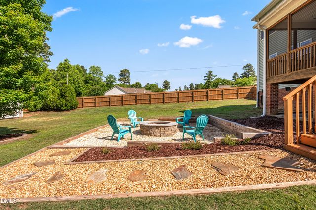 10 Wyndham Place Drive, Fuquay Varina, NC 27526