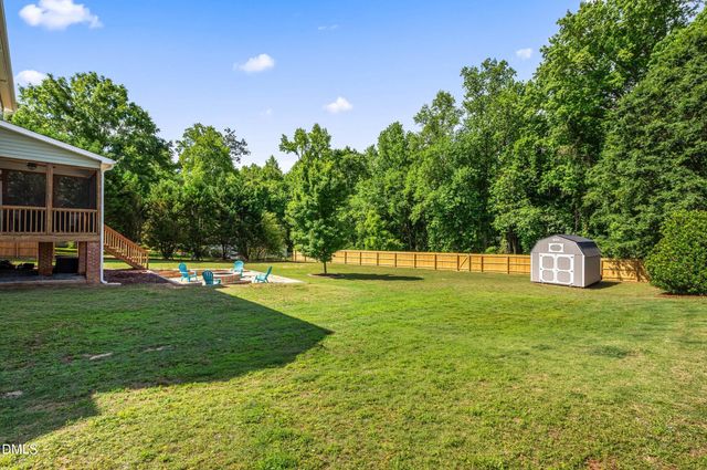 10 Wyndham Place Drive, Fuquay Varina, NC 27526