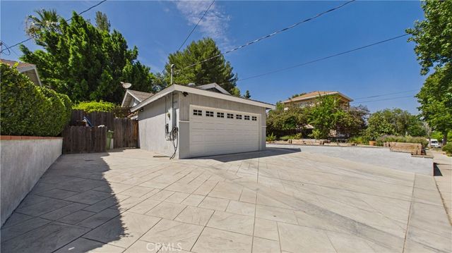 7838 Ellenbogen Street, Sunland, CA 91040