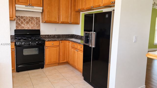 2343 Mckinley St, Hollywood, FL 33020