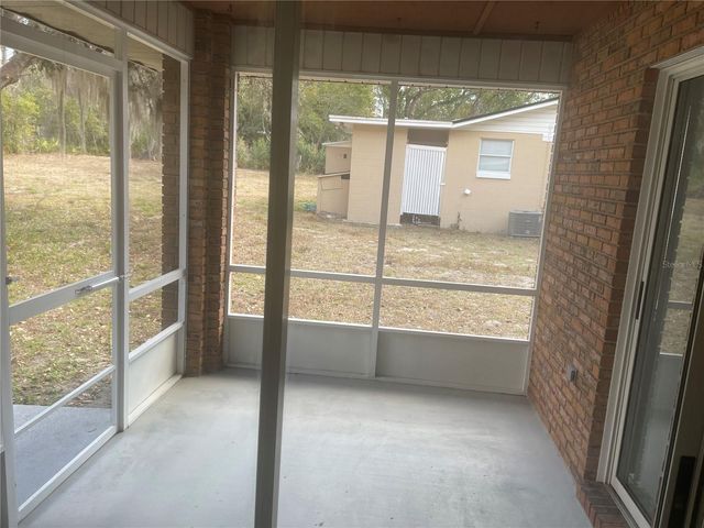 208 LUCERNE DRIVE, Debary, FL 32713