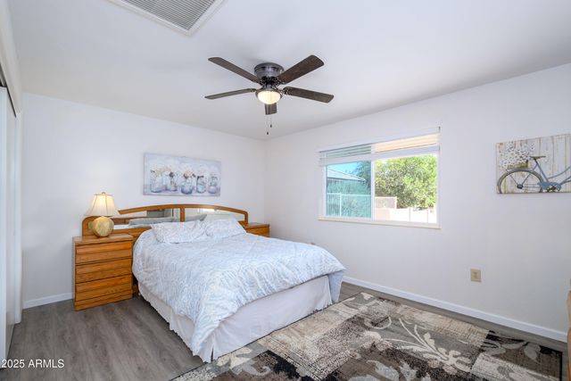 21439 N PALM DESERT Drive, Sun City West, AZ 85375