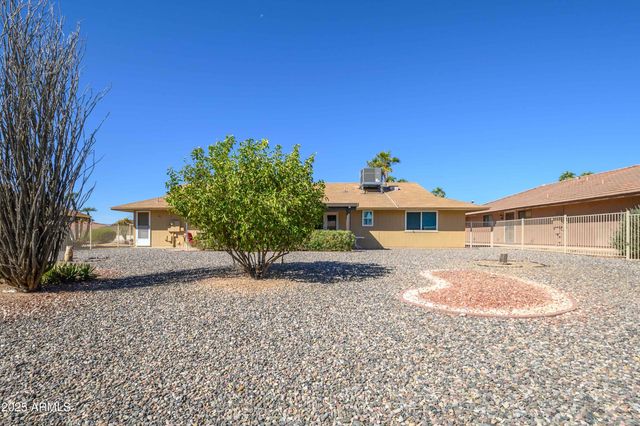 21439 N PALM DESERT Drive, Sun City West, AZ 85375