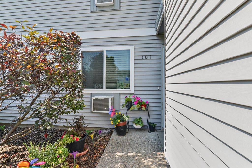 4026 S Regal St, Spokane, WA 99223 photo 3