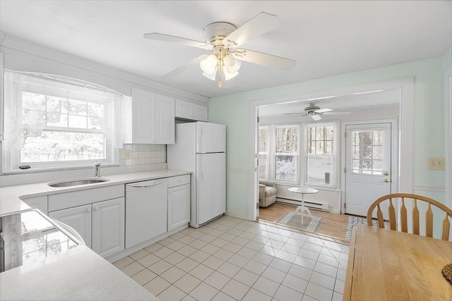 18 Frank St, Chelmsford, MA 01863