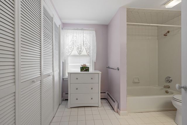 18 Frank St, Chelmsford, MA 01863