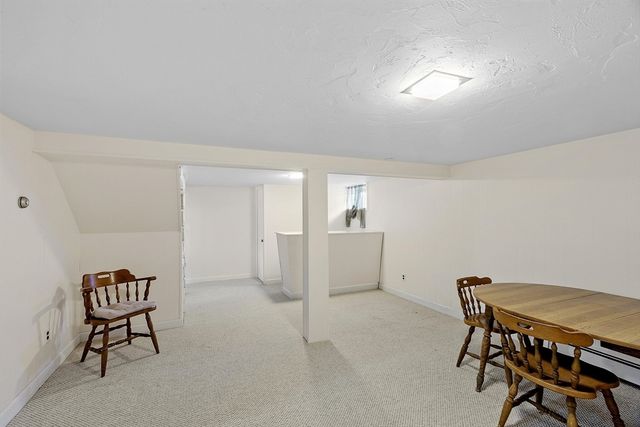 18 Frank St, Chelmsford, MA 01863