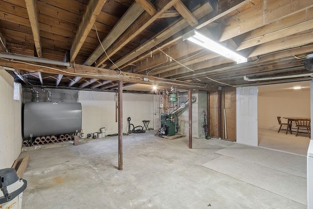 18 Frank St, Chelmsford, MA 01863