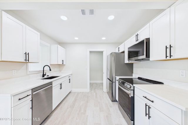 824 Osage Avenue, Melbourne, FL 32935