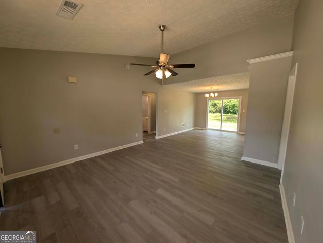 154 Crystal Brook, Griffin, GA 30223