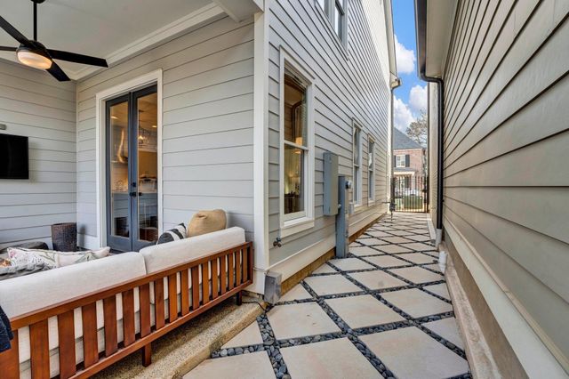 2022 ELZEY AVE, Memphis, TN 38104