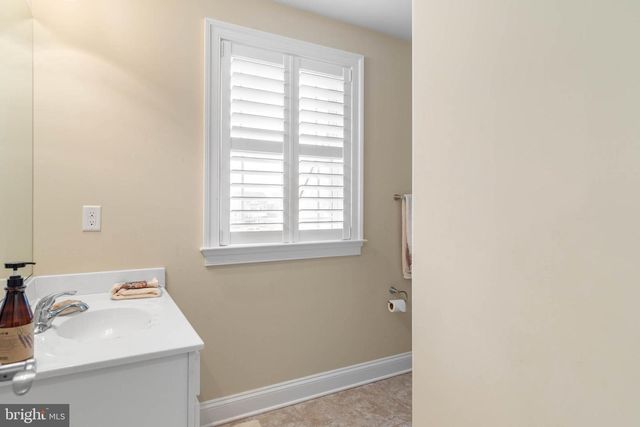 31625 WHITECLAY DR, Millville, DE 19967