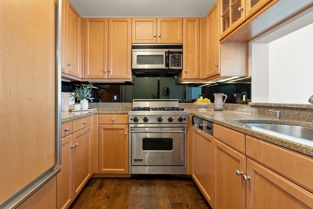 2 Avery Street 36F, Boston, MA 02111