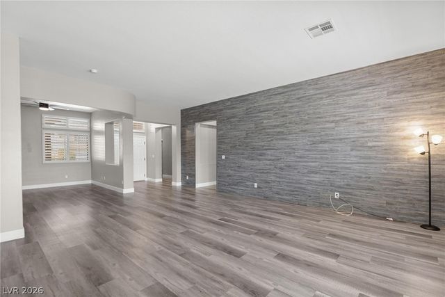 9907 Ridge Manor Avenue, Las Vegas, NV 89148