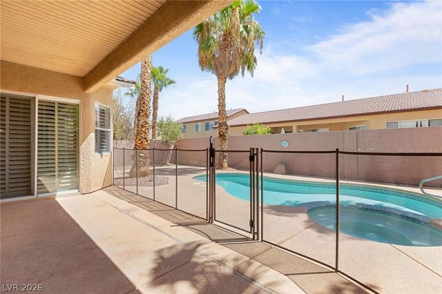 9907 Ridge Manor Avenue, Las Vegas, NV 89148