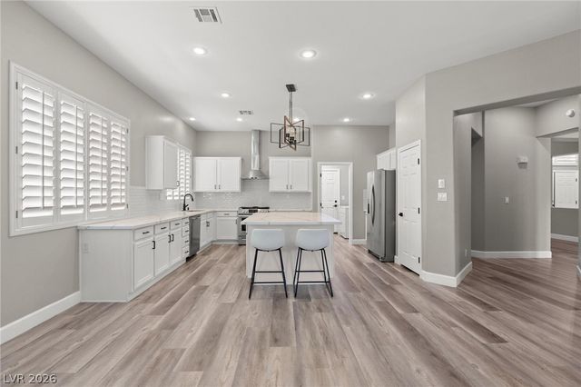 9907 Ridge Manor Avenue, Las Vegas, NV 89148