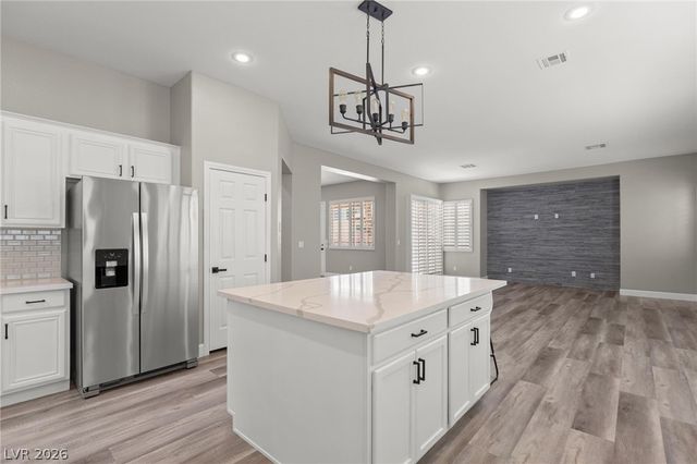 9907 Ridge Manor Avenue, Las Vegas, NV 89148