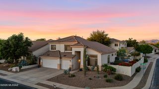 12884 N Pioneer Way, Oro Valley, AZ 85755
