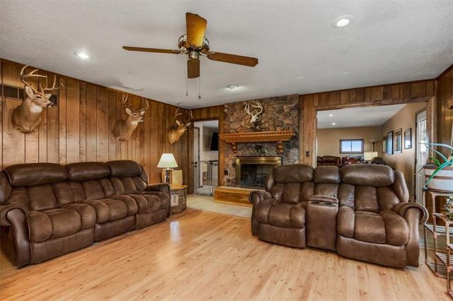 17249 198th Street, Tonganoxie, KS 66086