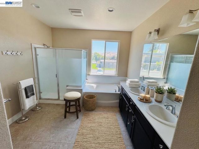 36 Greystone Pl, Pittsburg, CA 94565