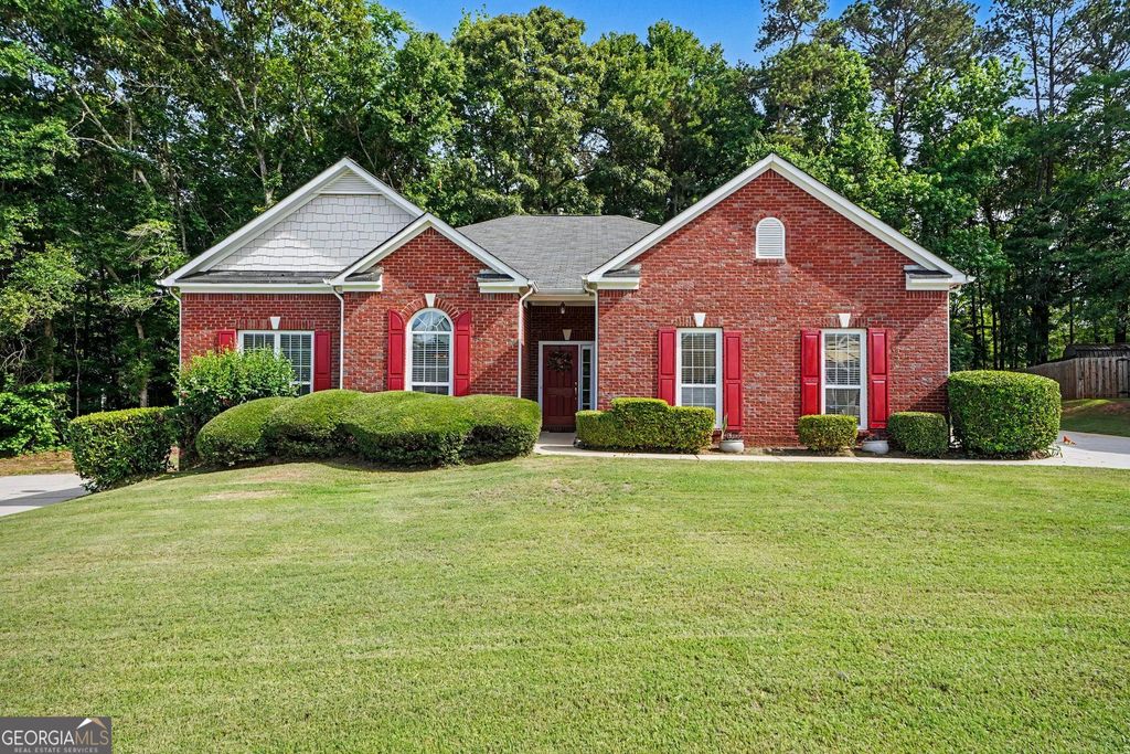 8195 N Links Drive, Covington, GA 30014