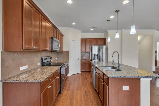 16100 Hawthorne Heights TRL, Austin, TX 78728