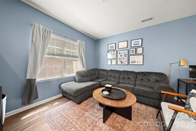 6132 Guildford Hill Lane 5D, Charlotte, NC 28215