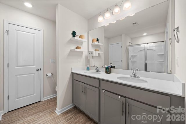 6132 Guildford Hill Lane 5D, Charlotte, NC 28215