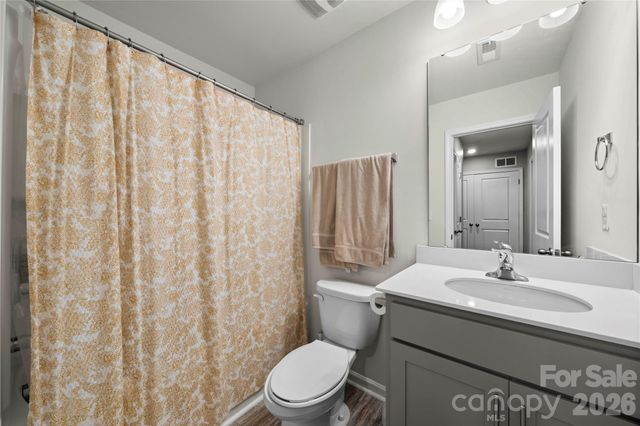 6132 Guildford Hill Lane 5D, Charlotte, NC 28215