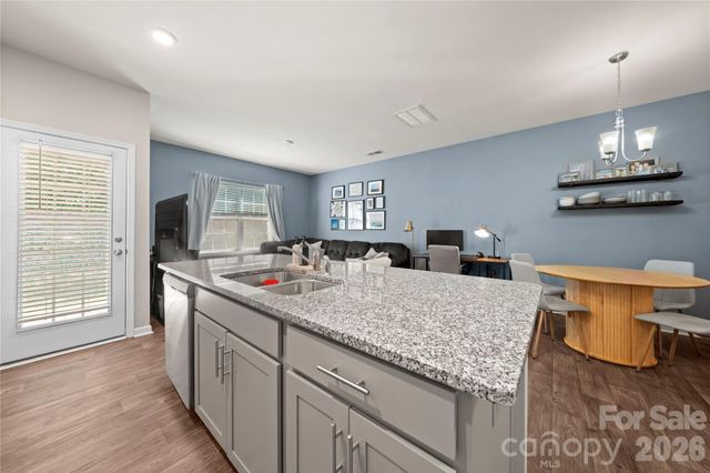 6132 Guildford Hill Lane 5D, Charlotte, NC 28215