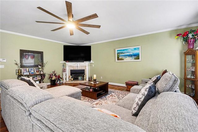 1420 Rose Terrace Circle, Loganville, GA 30052