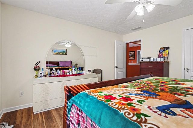 1420 Rose Terrace Circle, Loganville, GA 30052