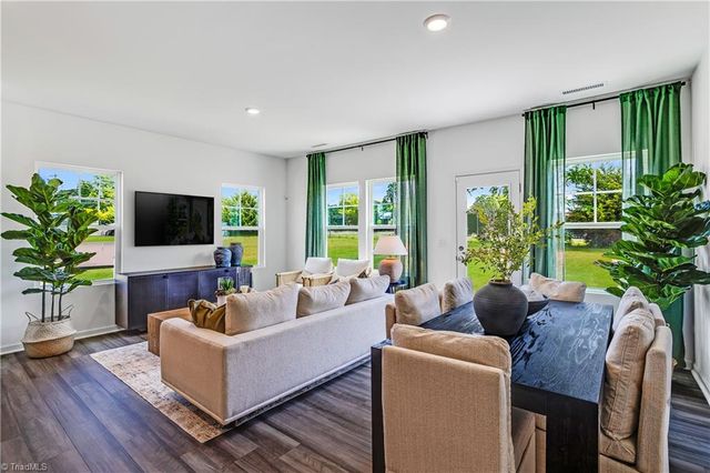 911 pilot Street, Haw River, NC 27258