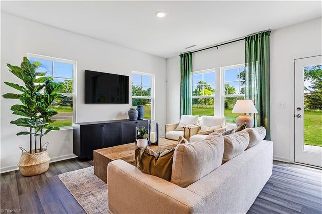 911 pilot Street, Haw River, NC 27258